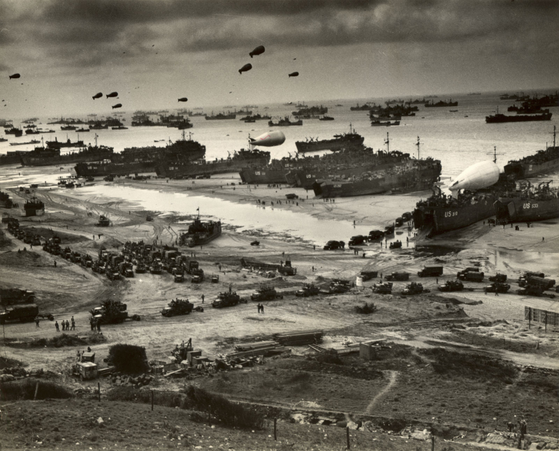 Illustration for article titled 12 Pieces of Tech That Turned the Tide At Normandy
